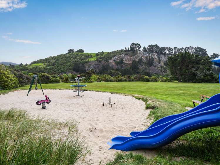 36 Beach Road Long Beach_24