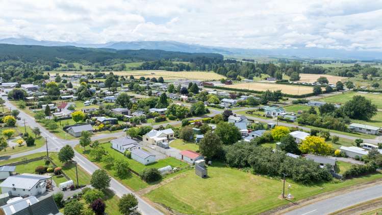 38 Scotswood Street Waikaia_19