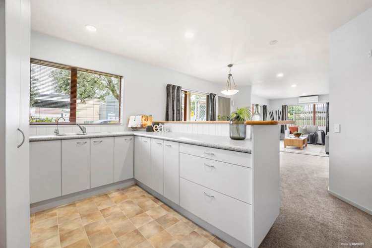 1/16 Moenui Avenue Orewa_6