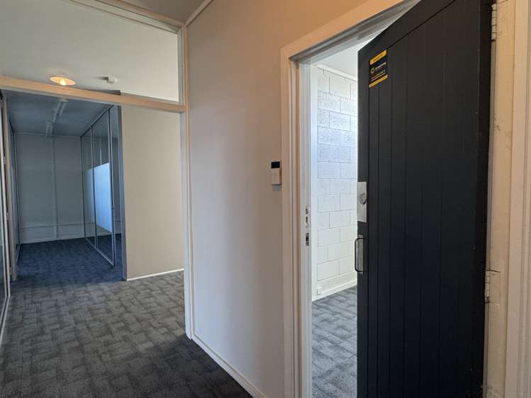 3 and 4/666 Dominion Road Mt Eden_15