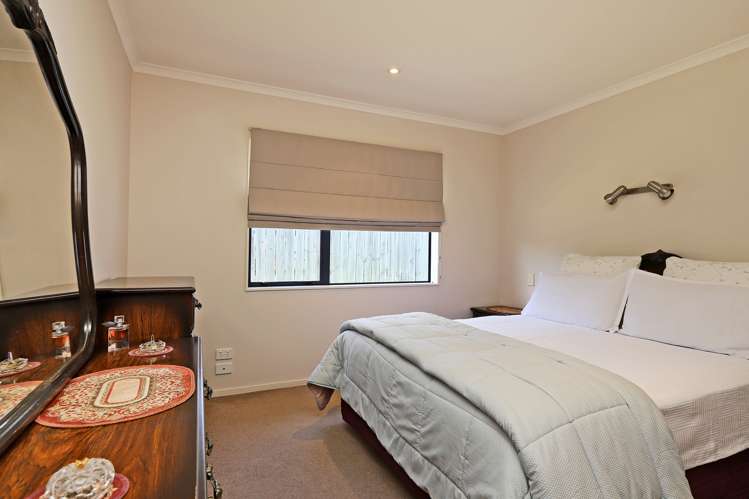 1030 Beatty Street Mayfair_11