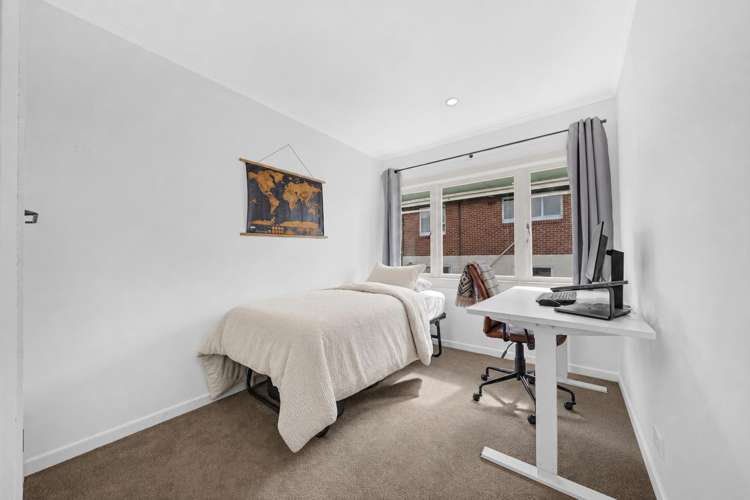 2/7 Greenhill Crescent Pakuranga Heights_11