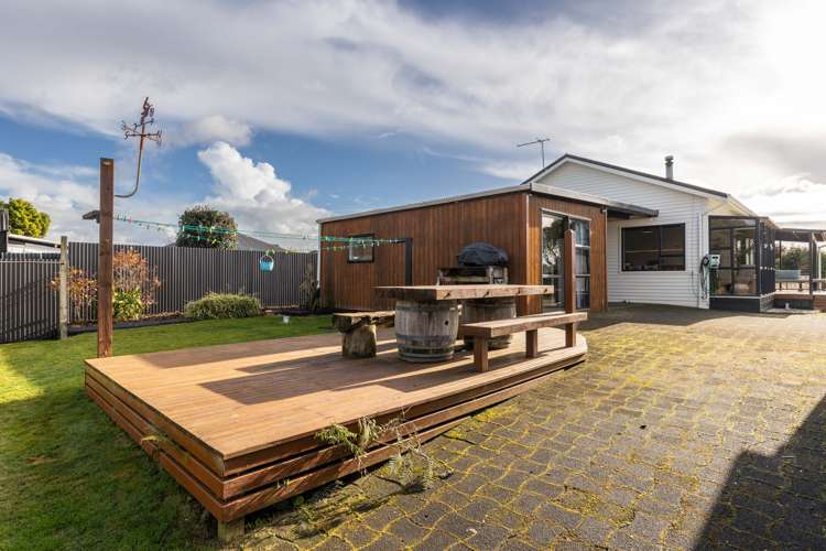 19 Takiroa Street Urenui_25