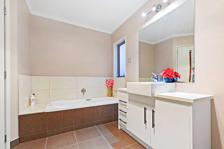 6 Alford Place Huntington_11