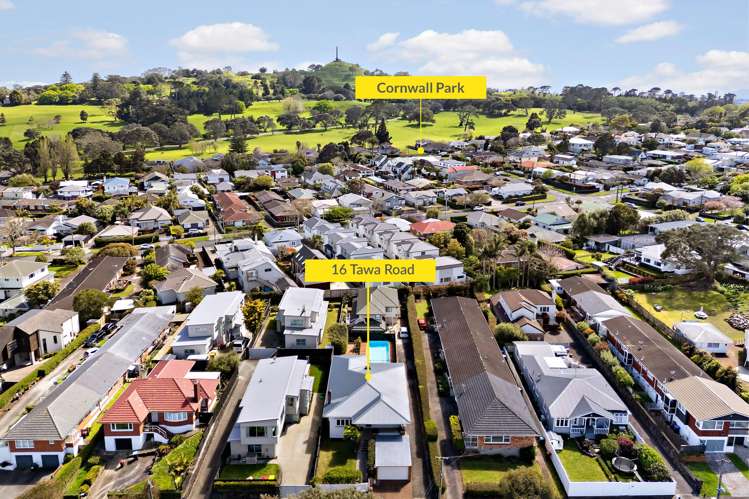 16 Tawa Road_3