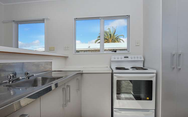 18A Roberts Road 1802_4