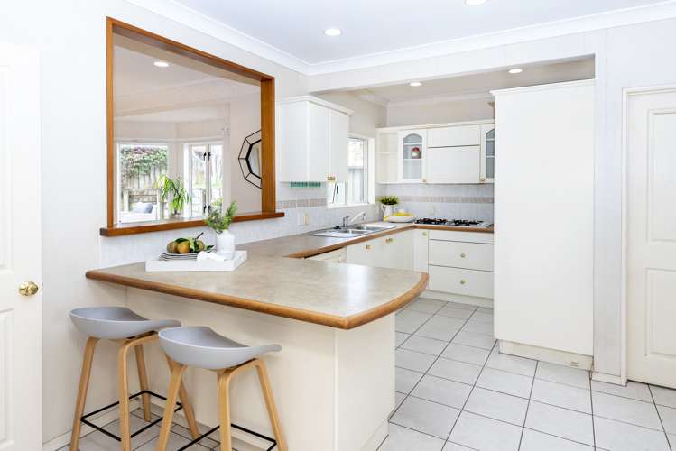 26 Jane Eyre Drive Somerville_9