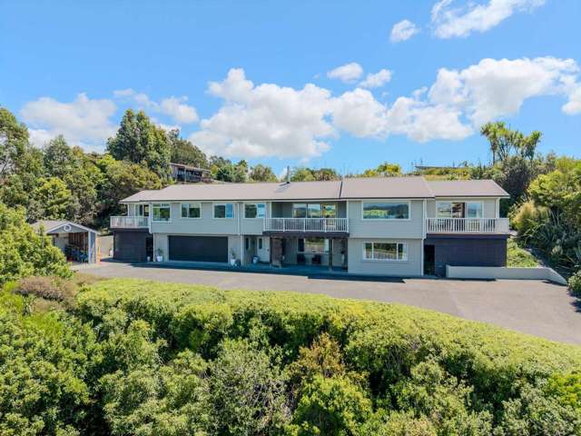 EXPANSIVE WATER VIEWS, MARINA LIFESTYLE