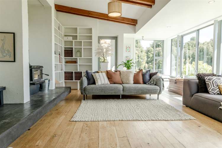 351 Old Christchurch Road Awatuna_11