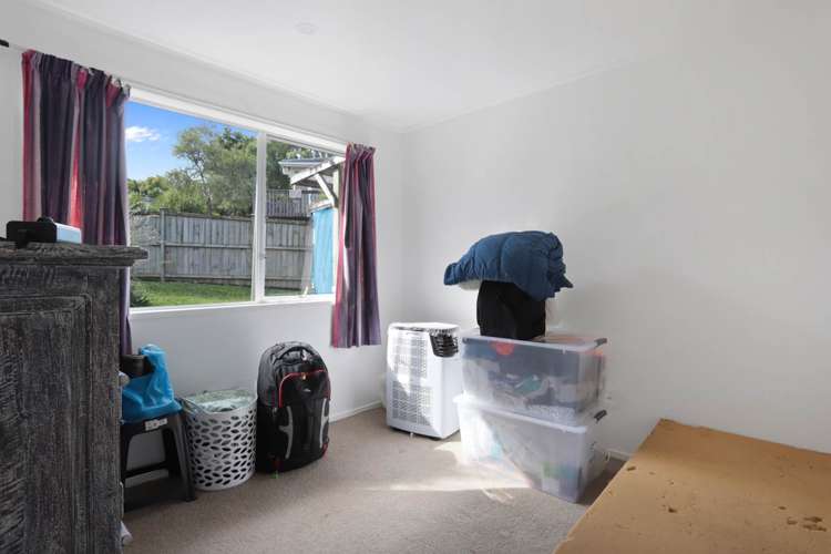 16 Kemp Road Massey_10