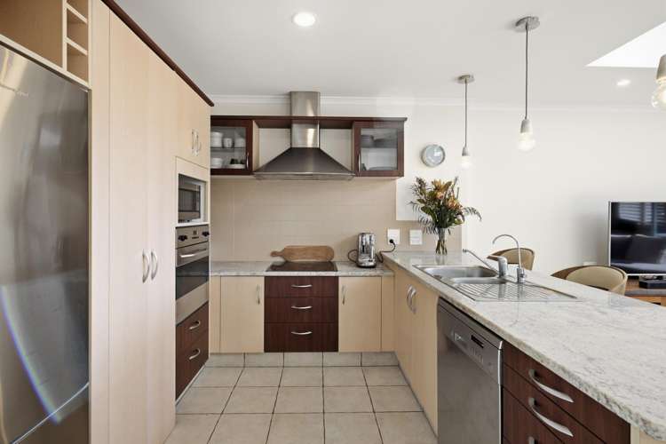 4/8 Victoria Road Mt Maunganui_4