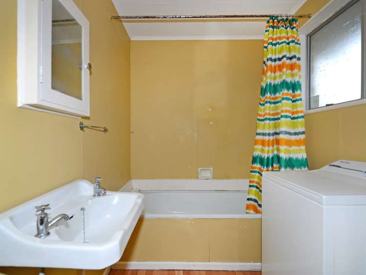 1a Owen Street Belmont_7