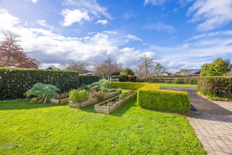 60 Cowley Drive Leamington_9