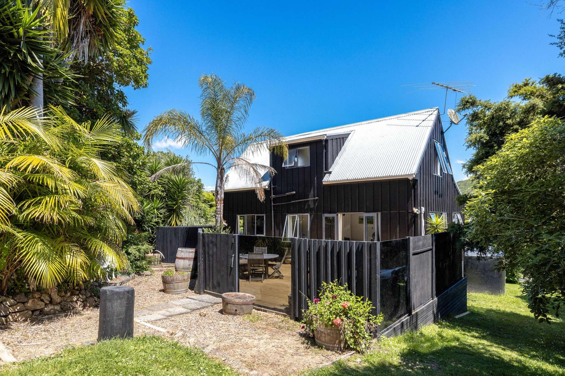 19 Te Makiri Road Onetangi_0