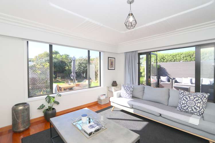 82 Lowe Street Avenal_5