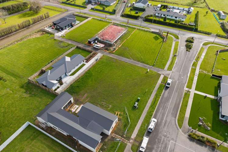 16 Allan Avenue_5