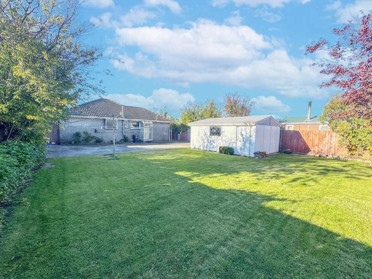 17 Roberts Road Hei Hei_13