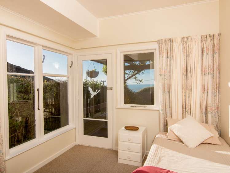 18 Stanley Crescent Beachville_14