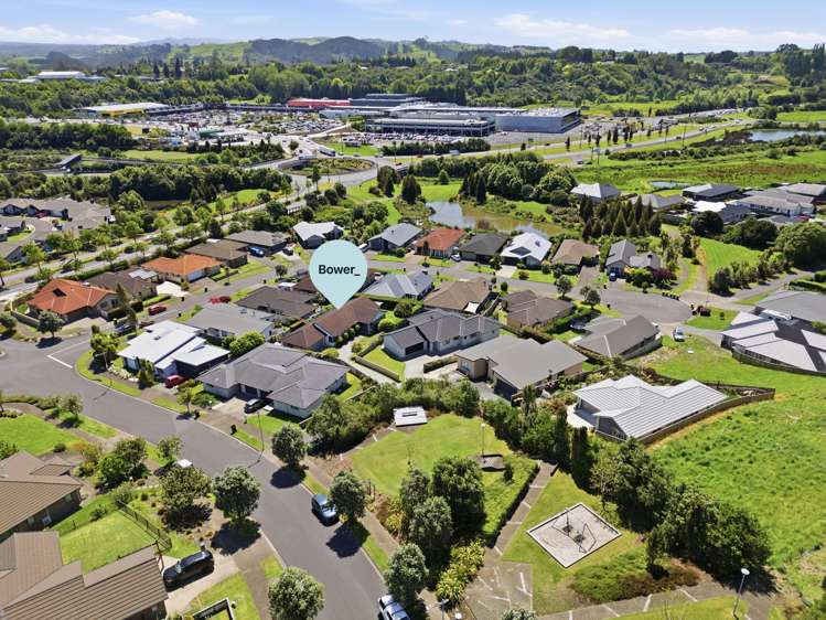 7 Caldera Crescent Pyes Pa_14