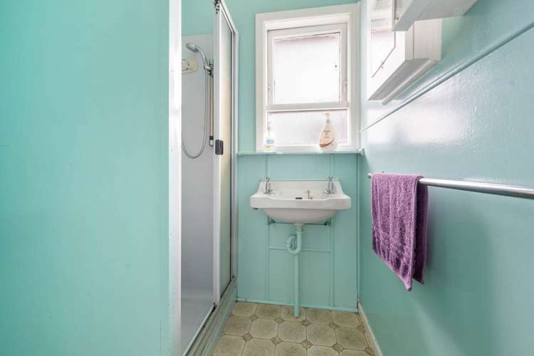 62 Clayton Avenue Otara_12