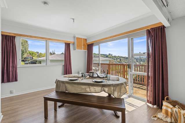 12 Dixon Way Taihape and Surrounds_2