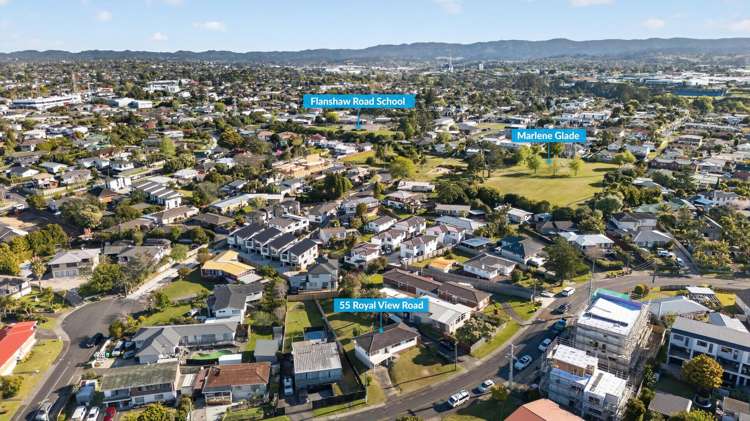 55 Royal View Road Te Atatu South_22