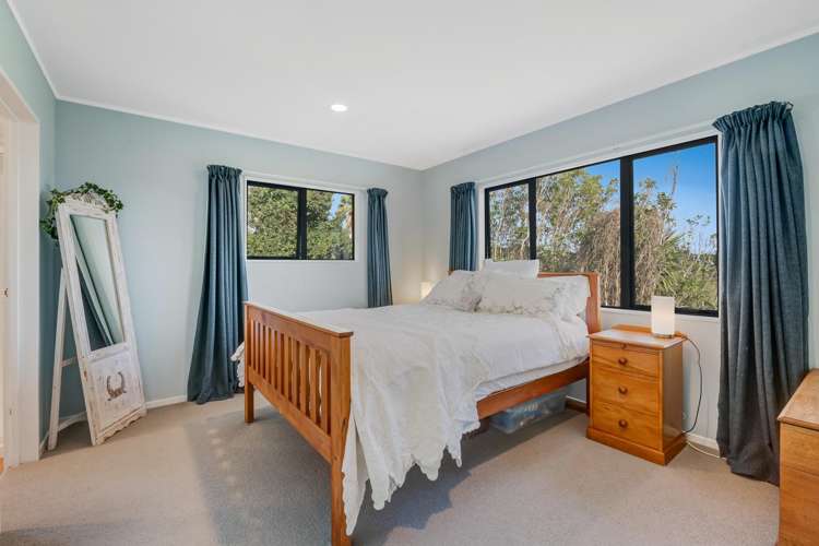 23 Jelas Road Red Beach_20