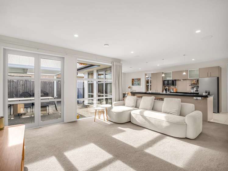 4 Richard Seddon Drive_2