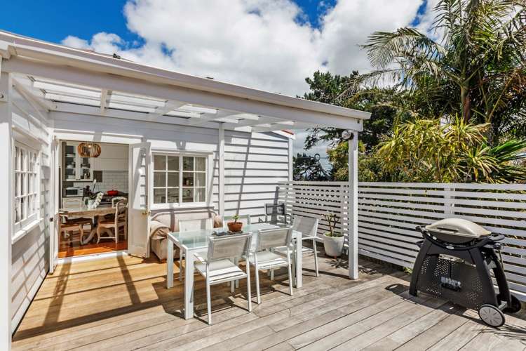 1/6 Lytton Street Devonport_26