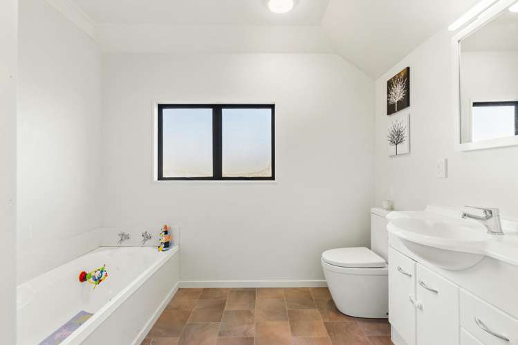 80A Woodhouse Avenue Karori_10