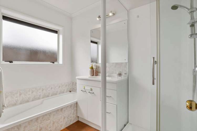 4 Waimarino Road Manurewa_13