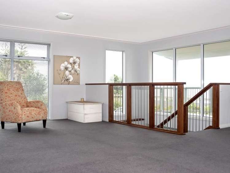 17 Sirrah Street Okitu_6