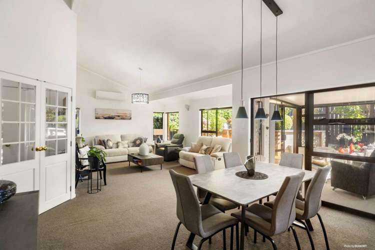 2/9 Carlton Street Hillsborough_6