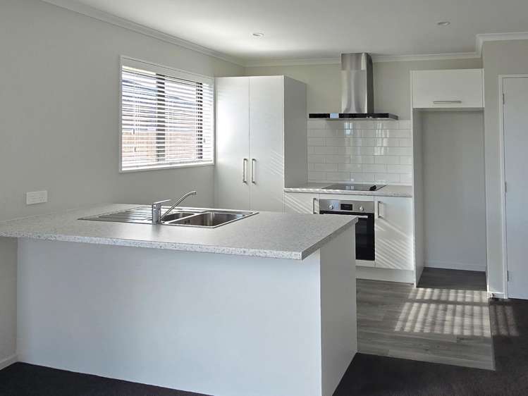 10 Hope Drive Lincoln_2