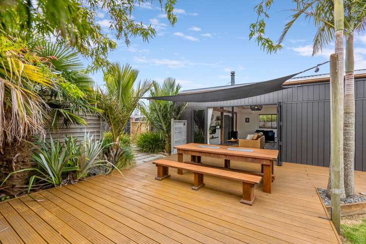 15a Barrett Road Whalers Gate_6