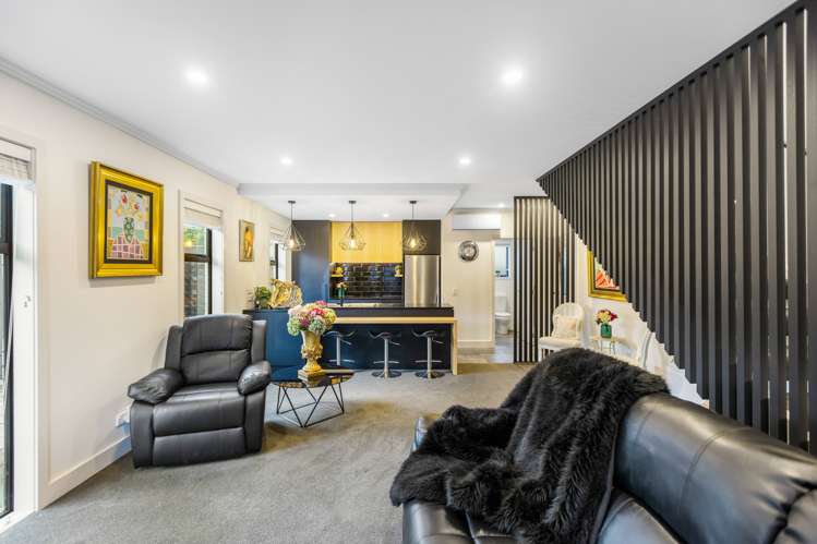 122d Moore Street Howick_24