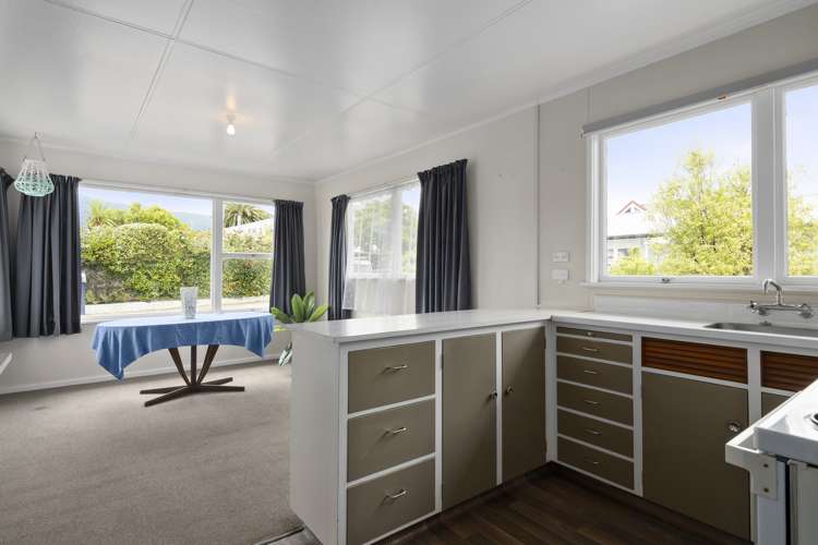 44 Leicester Street Stoke_8