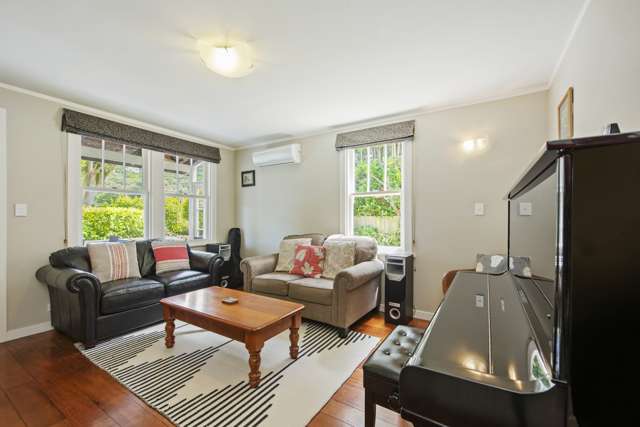 102 Parkvale Road Karori_4