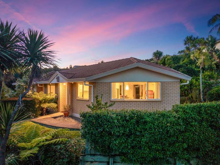 15 Ambassador Glade Orewa_5