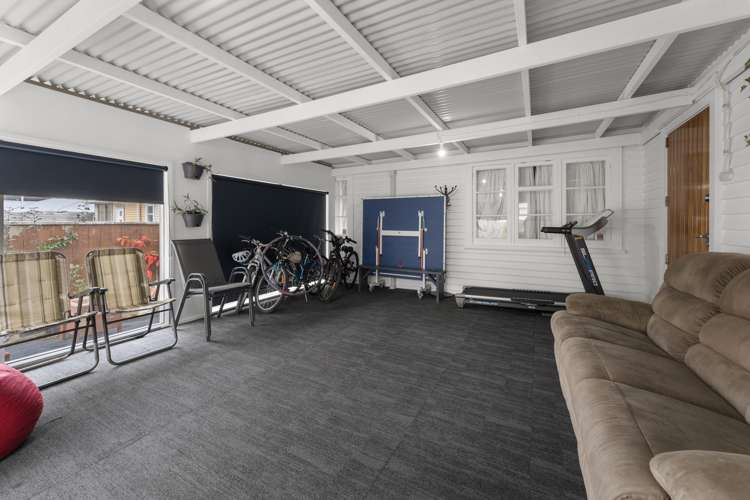 1 Peel Place Wainuiomata_16