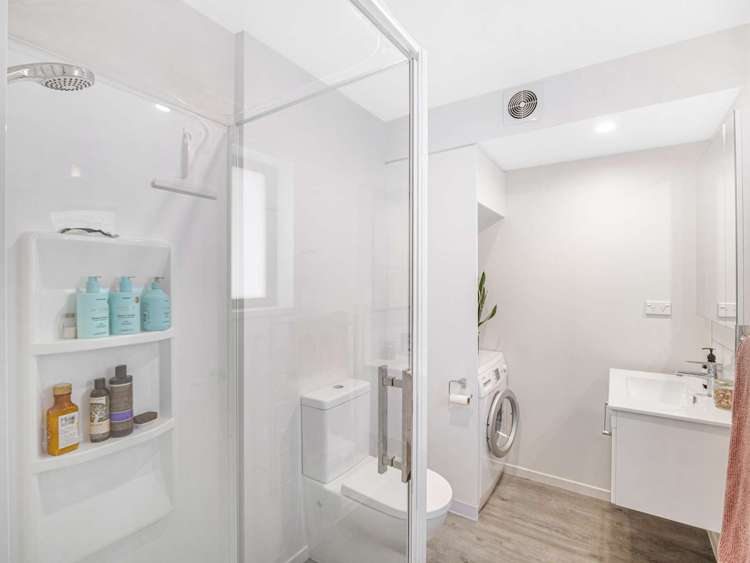 80a Shakespeare Road Waltham_16