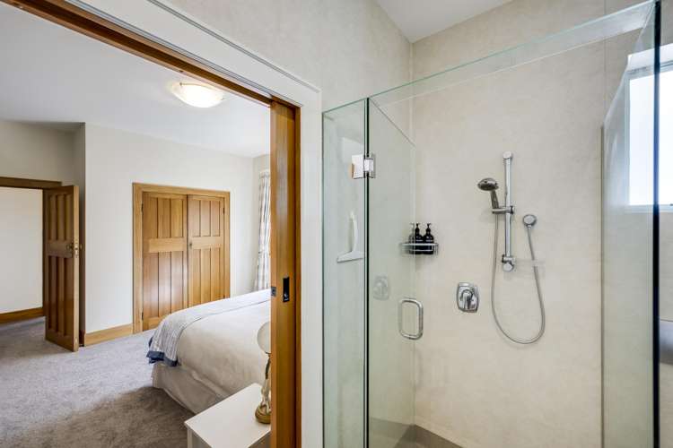 8 George Street Hospital Hill_24