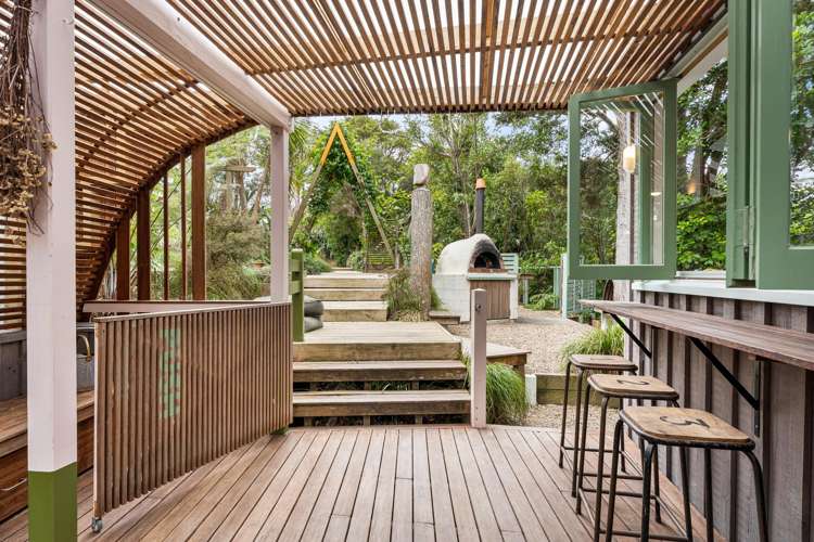 38 Grand View Road Leigh_15