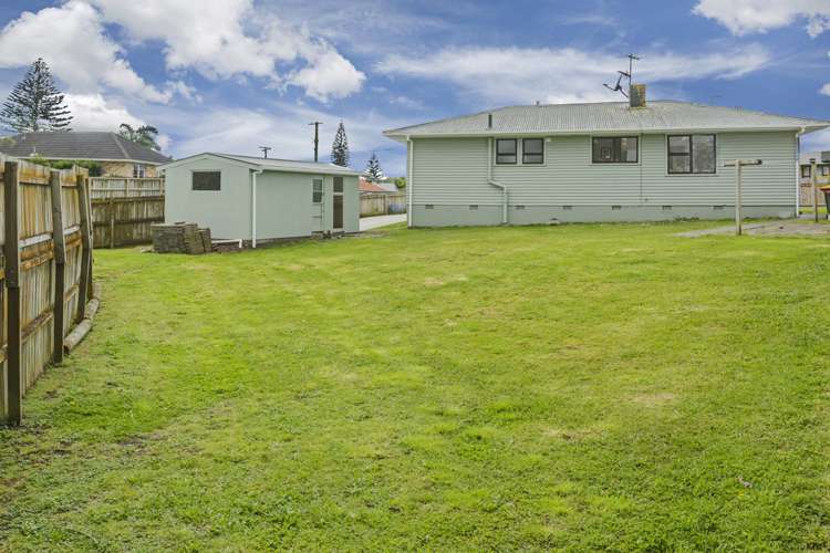24 Lincoln Road Manurewa_13