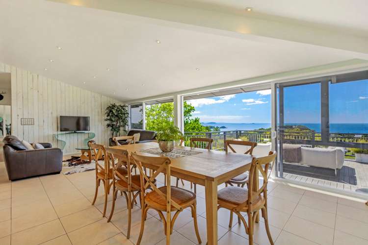 20 Queens Drive Oneroa_4