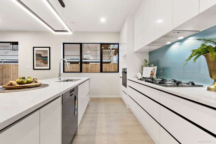 32 Craigs Way Hobsonville_7