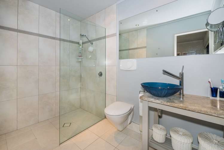 49 Rosecamp Road Beach Haven_13