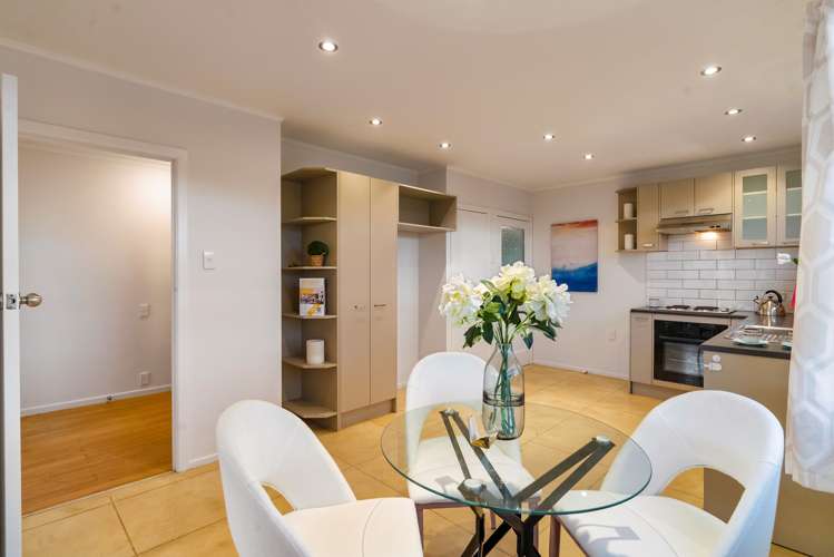 9 Hillary Heights Avenue Glendene_9