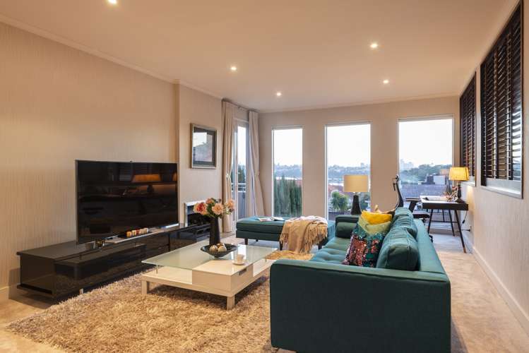 152 Paritai Drive Orakei_30