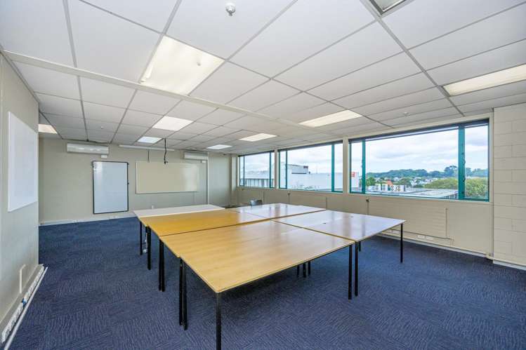 12-16 Gordon Road Otahuhu_7